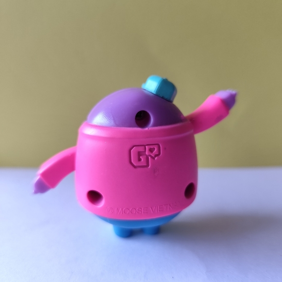 4/$20💥Oh! My GIF Dance Wavin Slothy Dancer GIFbits Figure Toy Figurine - Picture 2 of 5